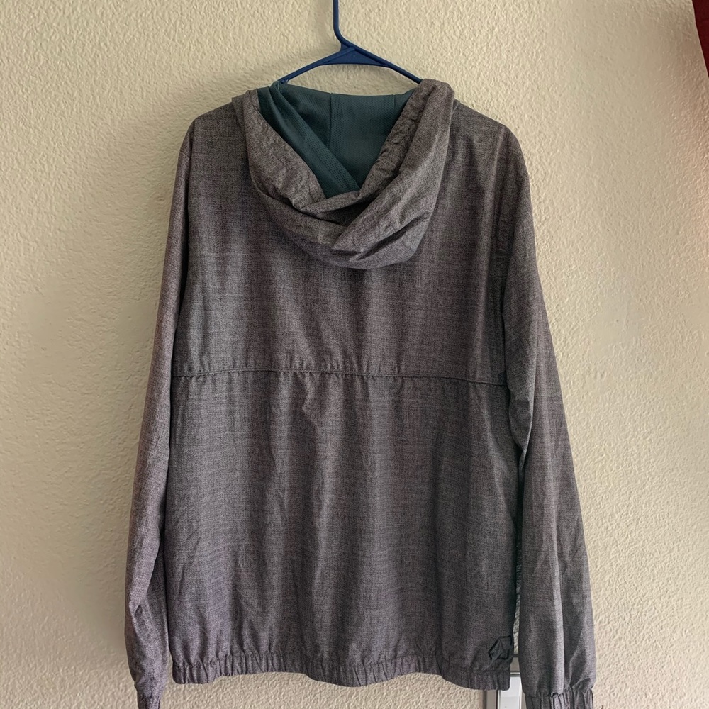 Volcom Windbreaker - image 3